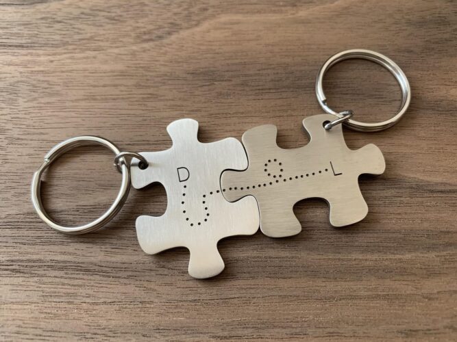 Puzzle piece keychain FM 221-5